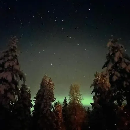 Santa's Reindeer Lomamökit